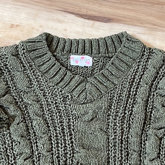 Cute fall sweater. Size s 5/6 - Picture 2 of 3